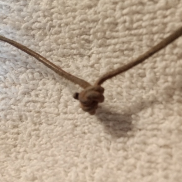 Feather Pendant Necklace - Picture 5 of 5